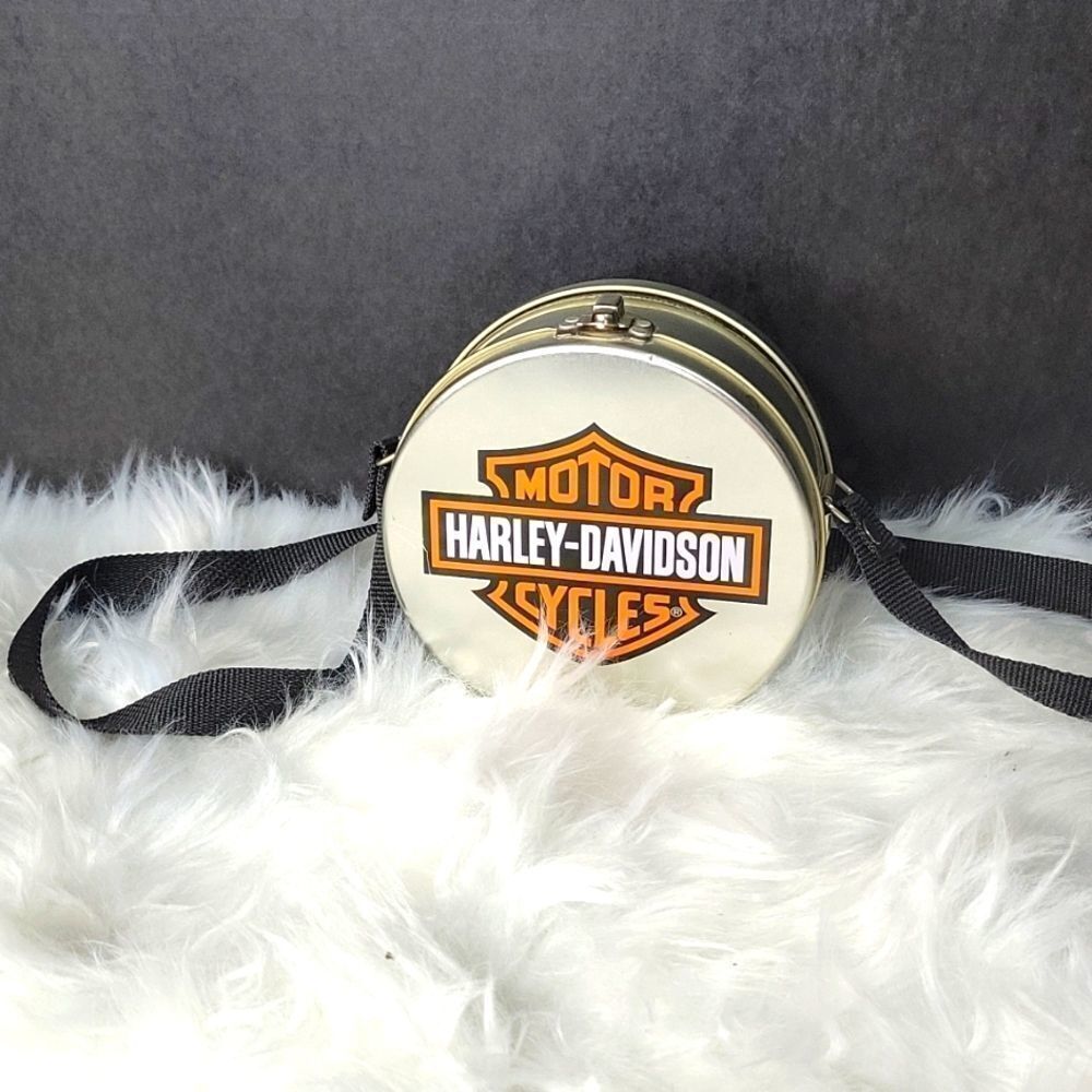 HARLEY DAVIDSON VINTAGE Round Silver Metal Purse 5.5 inches X 4.4 inch…